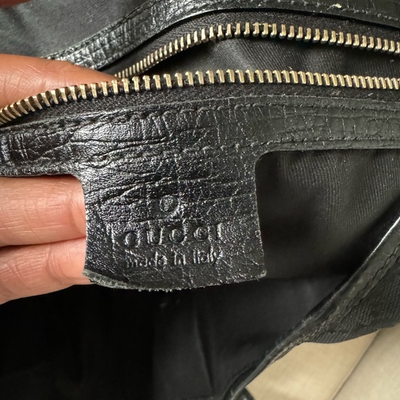 Gucci shoulder tote bag with charms 💯 authentic - Picture 6 of 15